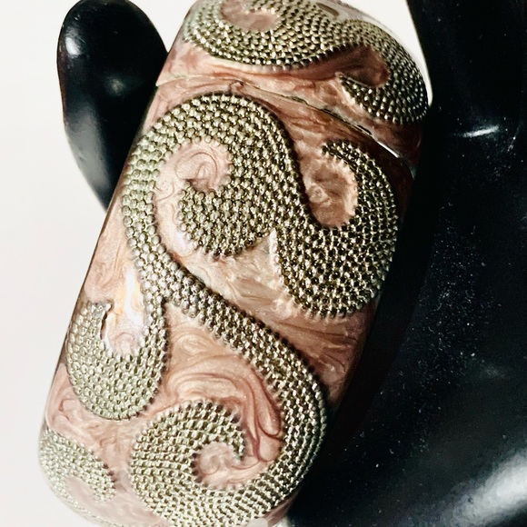 Enamel Hinged Bangle Bracelet - Picture 8 of 8